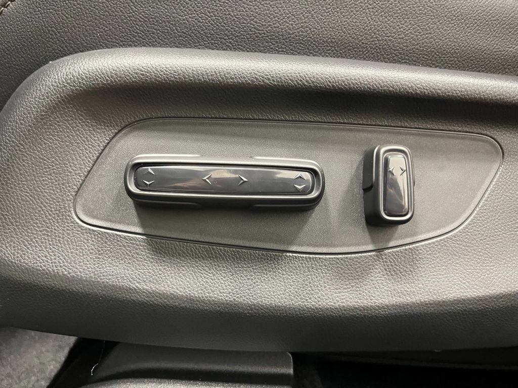 New 2027 Honda HR-V EX-L image 14