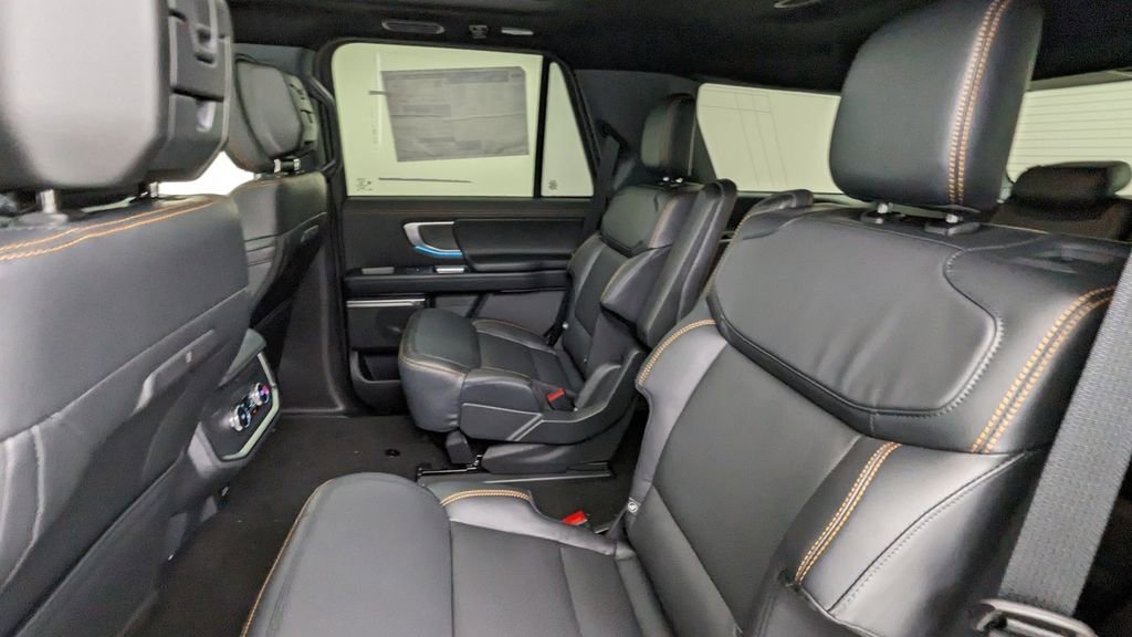New 2026 Ford Expedition Tremor image 36