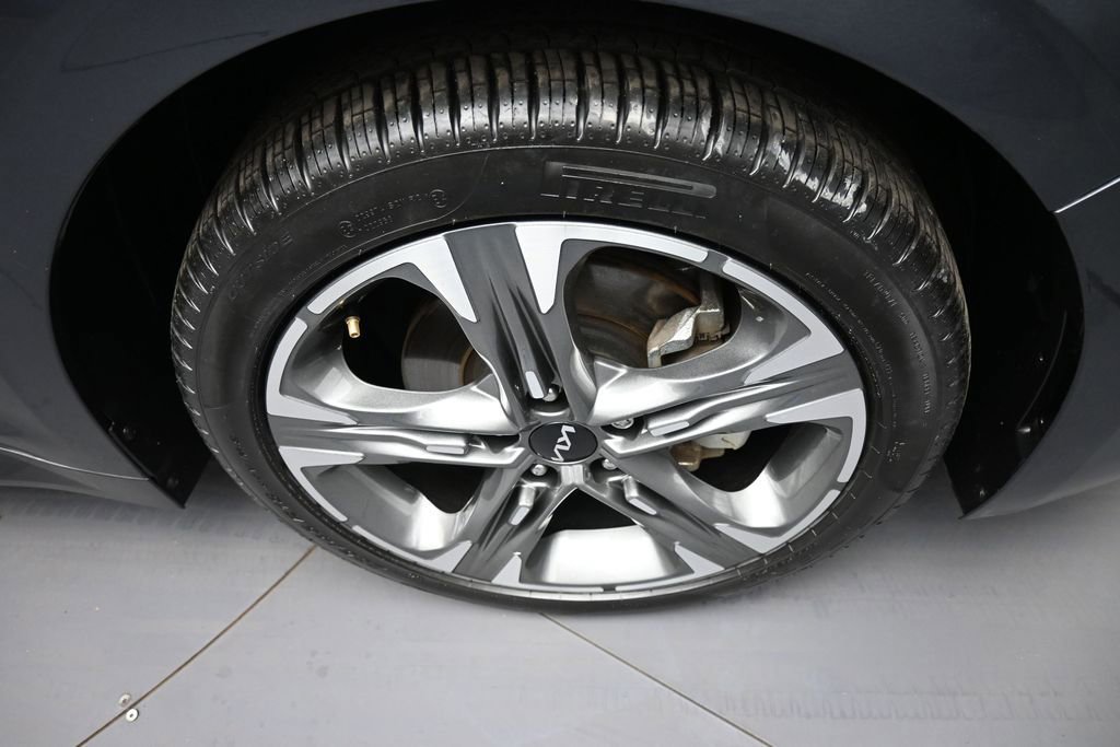 Certified 2024 Kia K5 EX w/ EX Premium Package FWD image 13