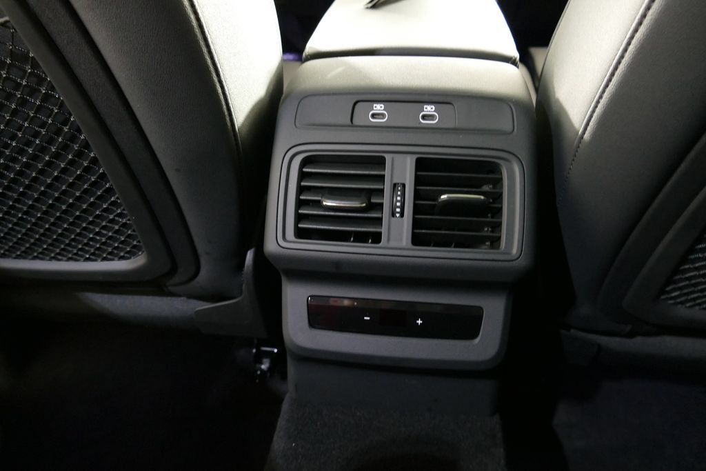 Certified 2025 Audi Q5 Premium Plus w/ Premium Plus AWD/4WD image 27