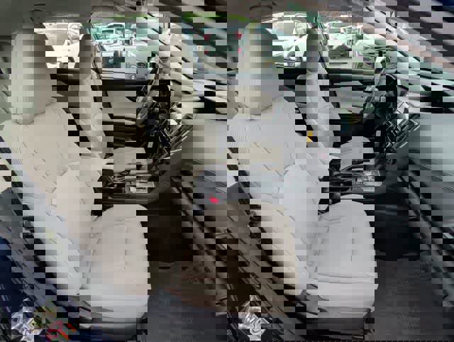 Used 2018 Subaru Impreza 2.0i Premium image 17