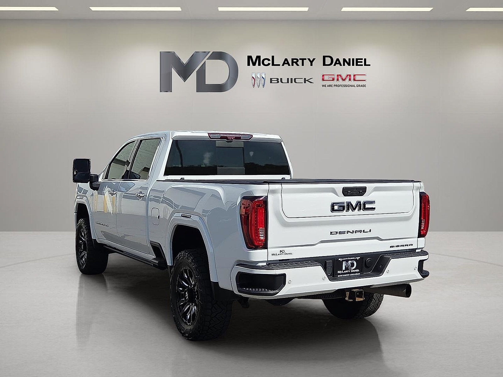 Used 2020 GMC Sierra 2500 Denali w/ Denali Ultimate Package AWD/4WD image 13