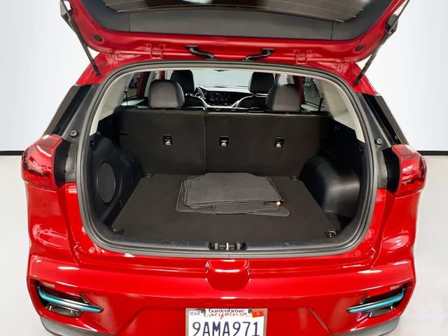 Used 2022 Kia Niro EX image 27