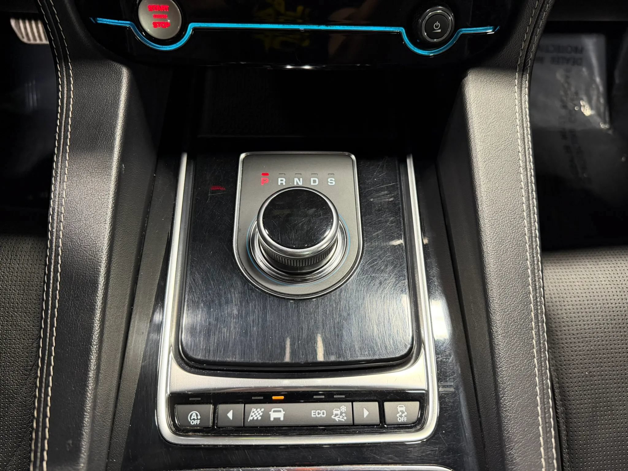 Used 2018 Jaguar F-PACE R-Sport AWD/4WD image 23