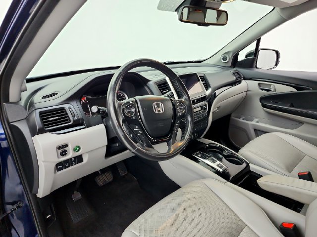 Used 2017 Honda Pilot Elite image 20