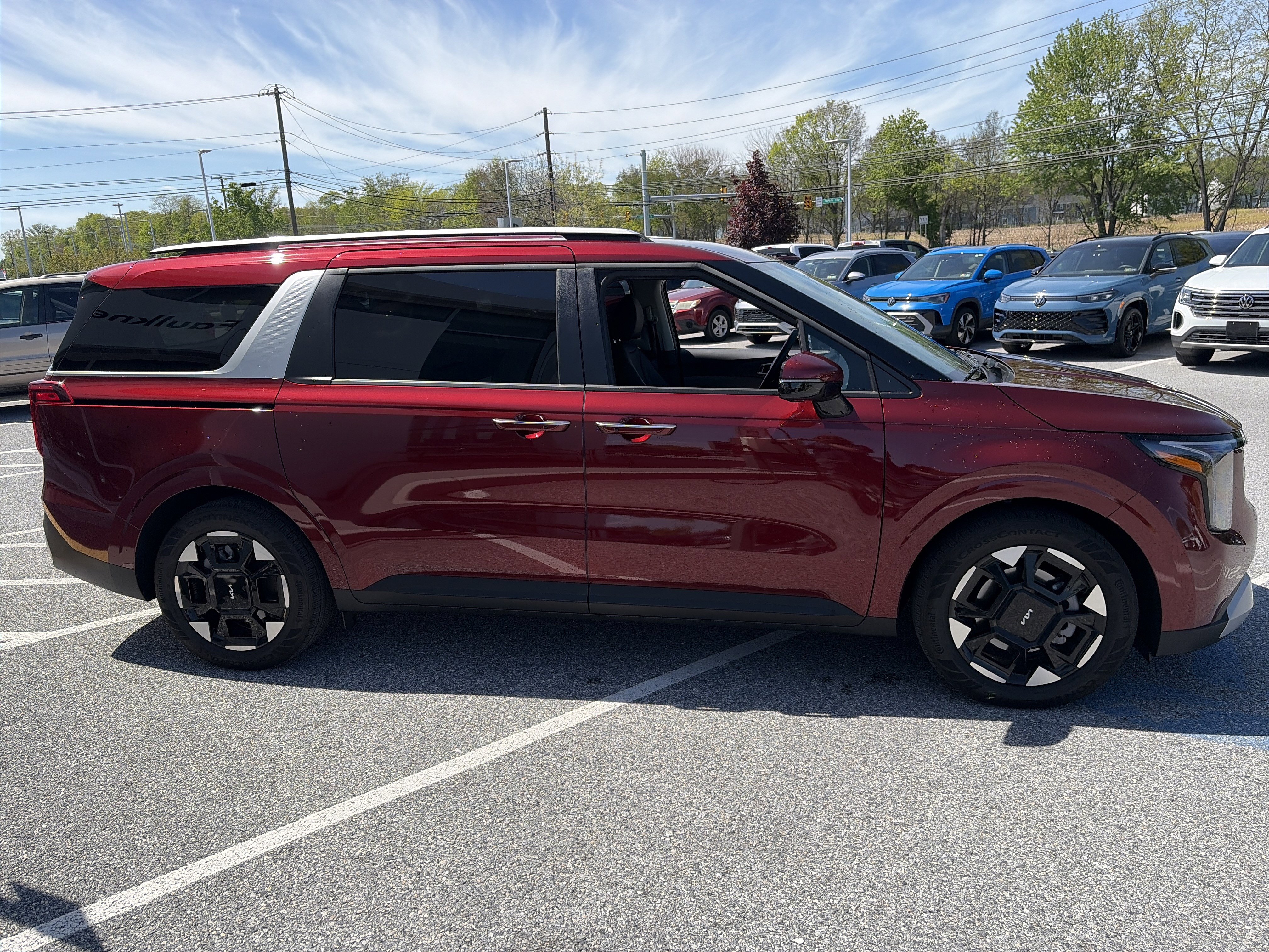 Used 2026 Kia Carnival EX FWD image 4
