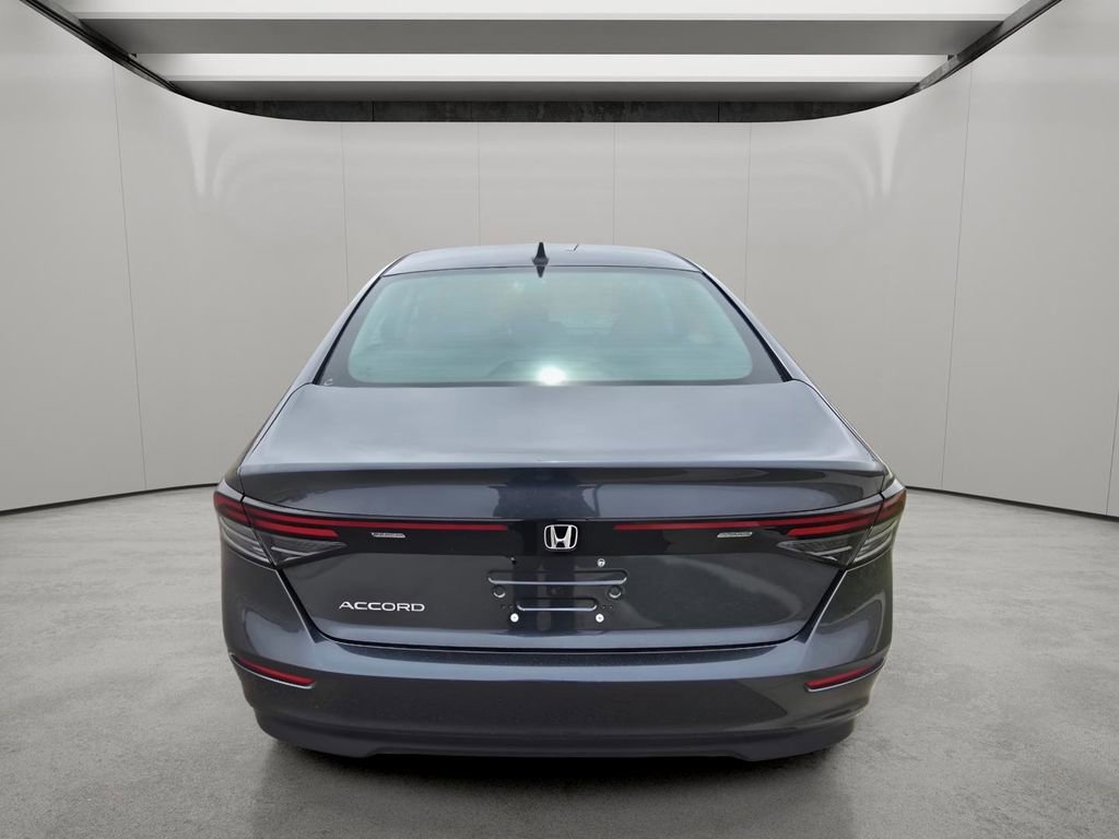 Used 2025 Honda Accord LX image 4