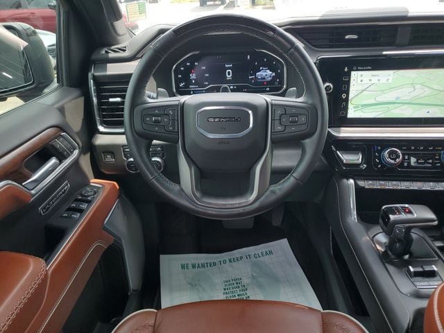 Used 2024 GMC Sierra 1500 Denali Ultimate AWD/4WD image 19