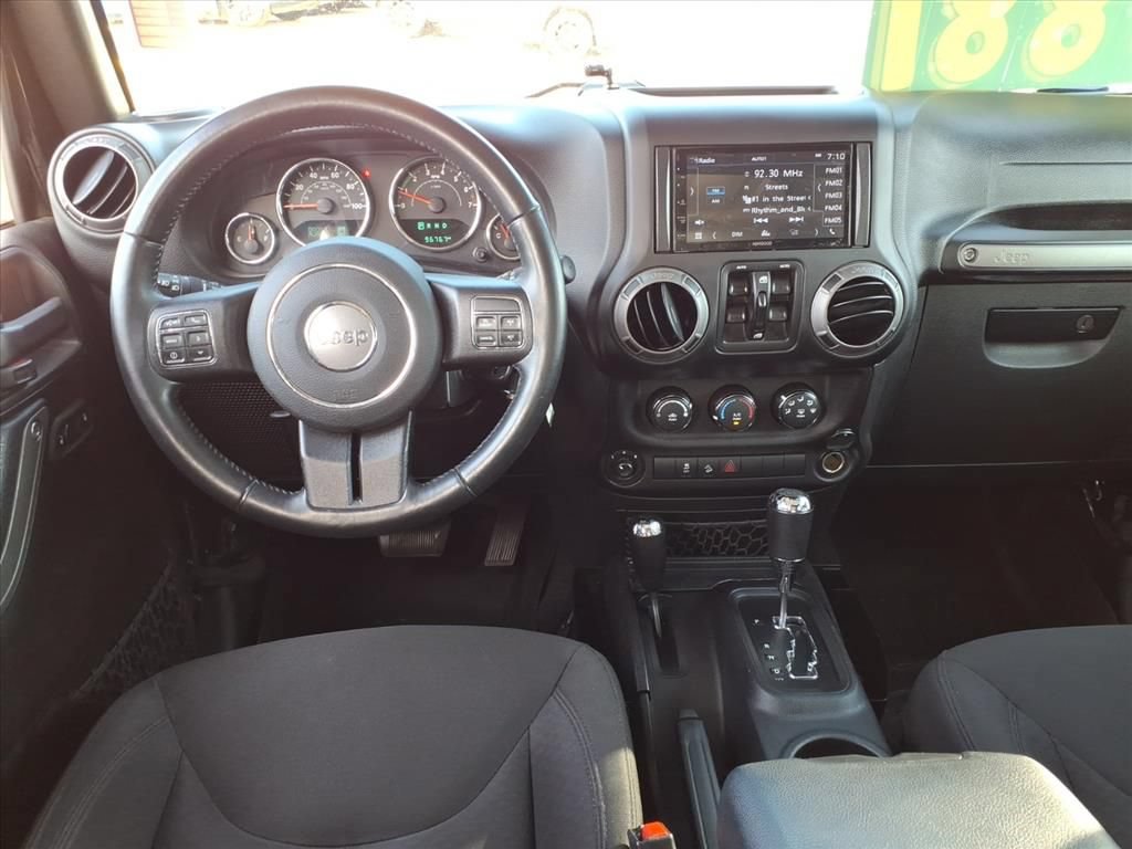 Certified 2017 Jeep Wrangler Unlimited Sport AWD/4WD image 10