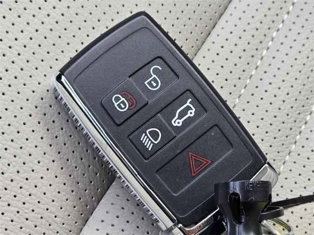 New 2025 Land Rover Discovery Sport S AWD/4WD image 46