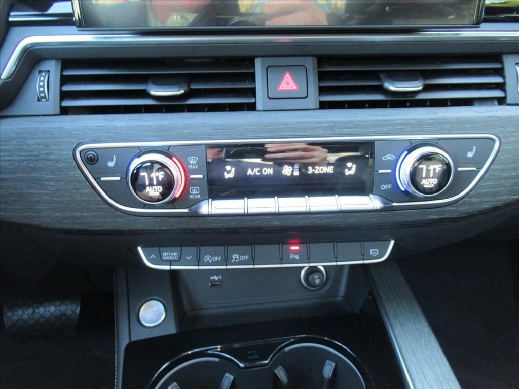 Used 2022 Audi A4 2.0T Premium Plus image 25