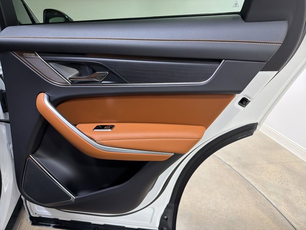 New 2026 Jaguar F-PACE R-Dynamic S image 26