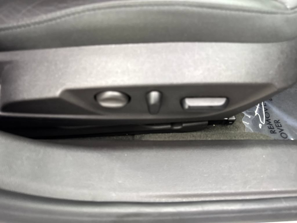 Used 2015 Buick Regal Premium FWD image 45