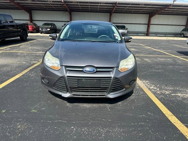 Used 2014 Ford Focus SE w/ SE Winter Package FWD image 12