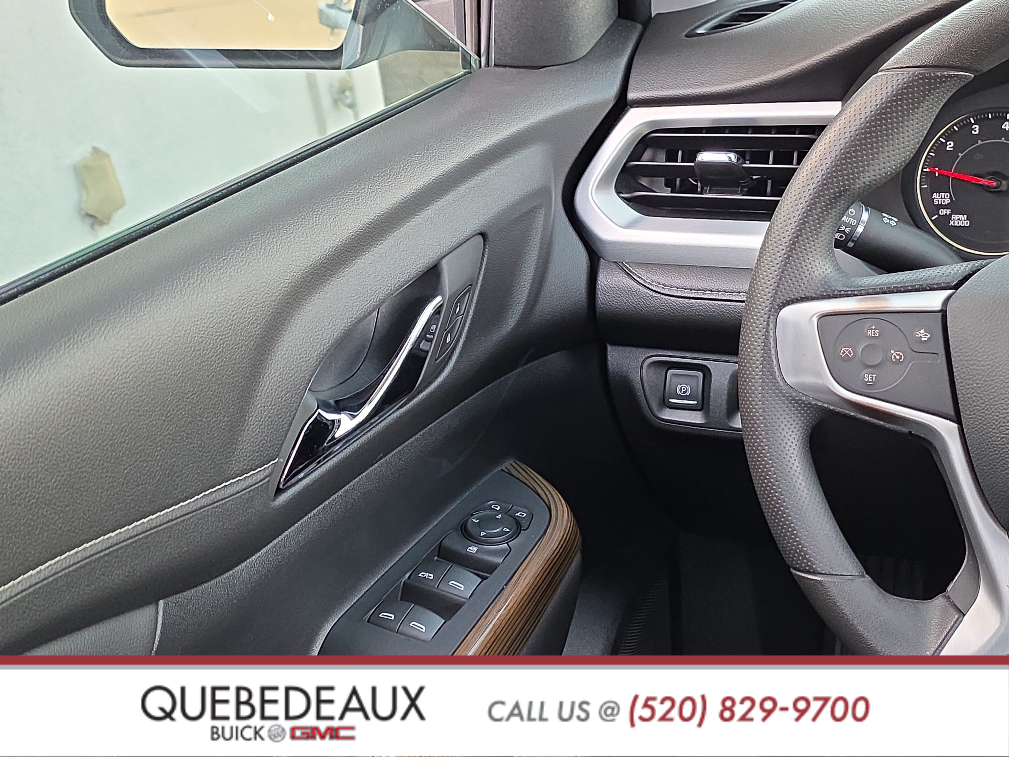 Used 2023 GMC Acadia SLE w/ Elevation Edition FWD image 23