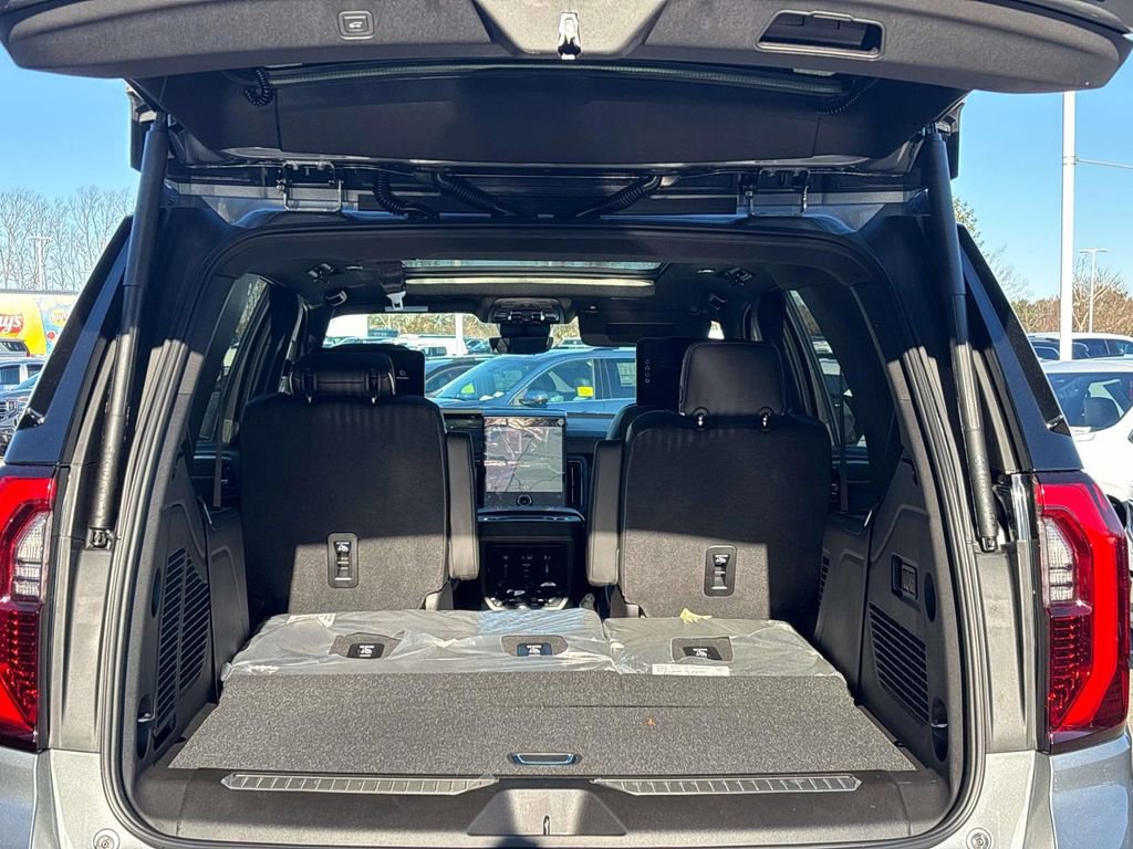 New 2026 GMC Yukon AT4 Ultimate image 4