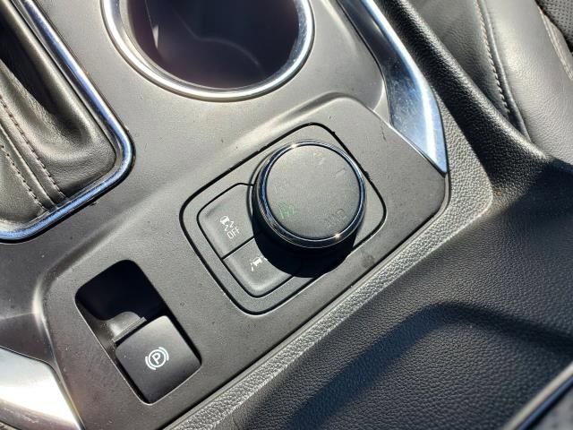 Used 2018 Chevrolet Traverse Premier AWD/4WD image 35