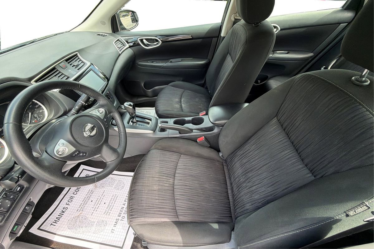 Used 2019 Nissan Sentra SV FWD image 9