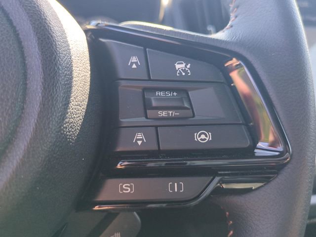 Used 2025 Subaru Forester Touring AWD/4WD image 34