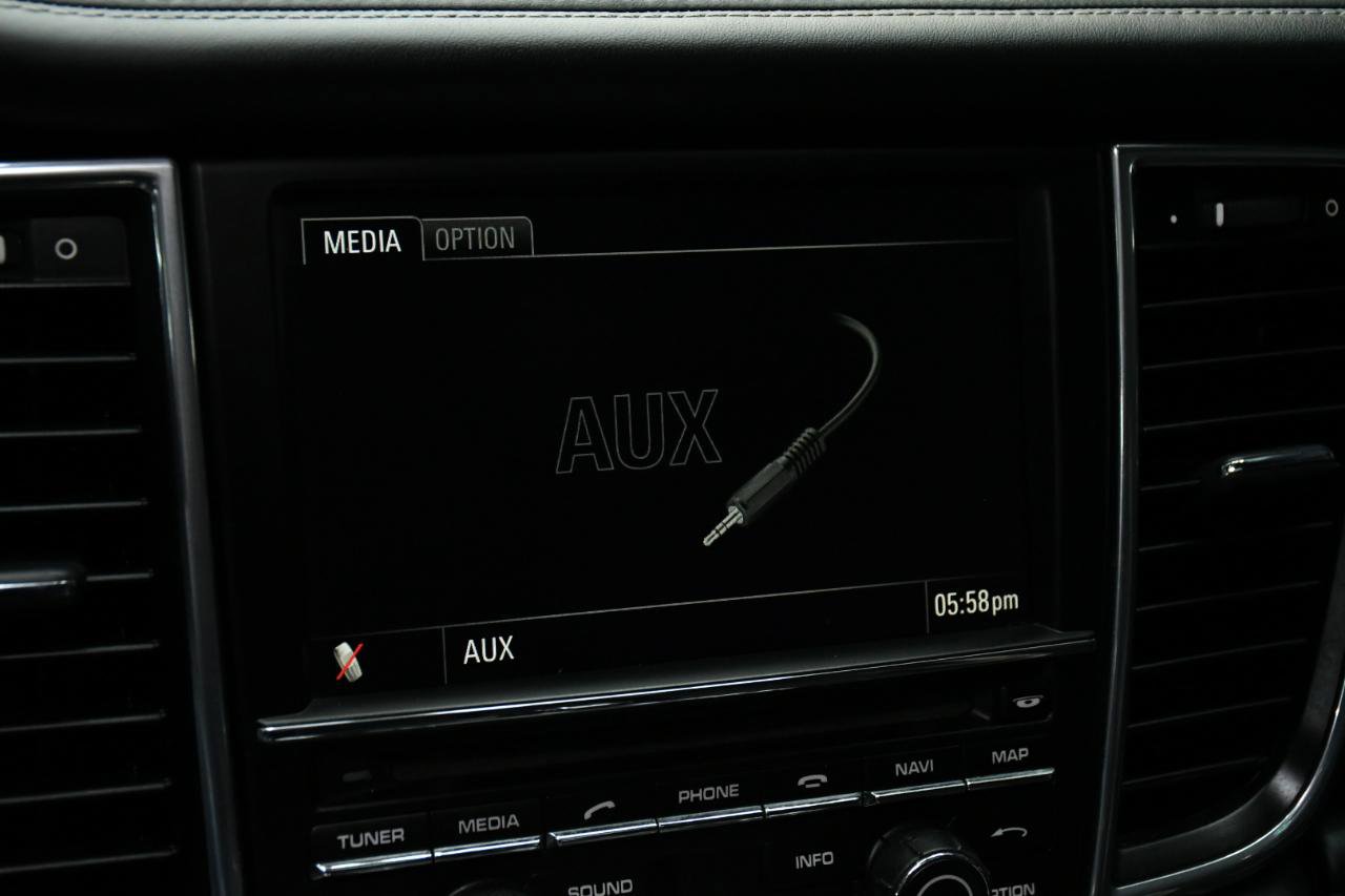 Used 2013 Porsche Panamera GTS image 45