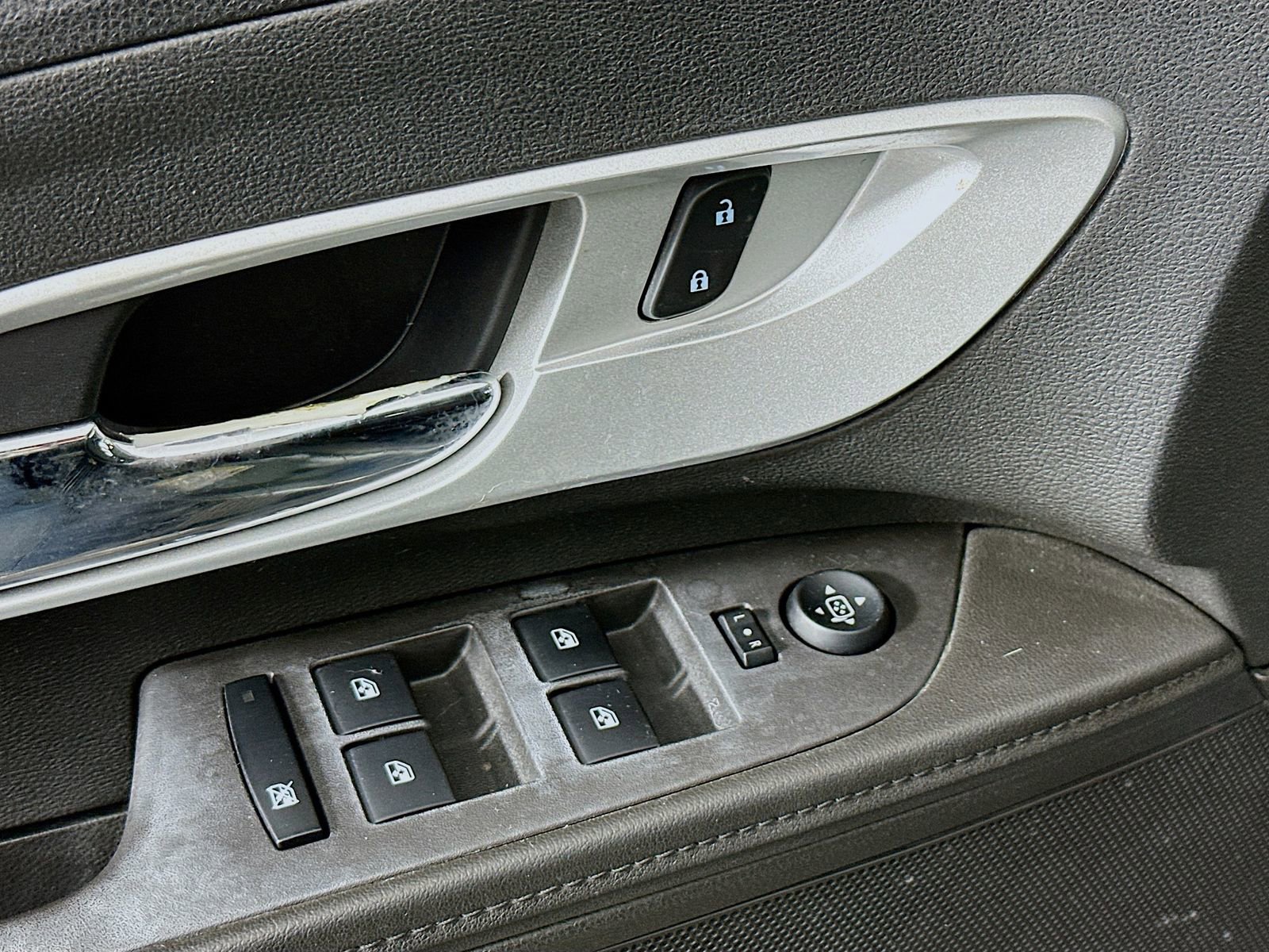 Used 2012 Chevrolet Equinox LS w/ LPO, Protection Package image 16