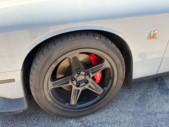 Used 2021 Dodge Challenger R/T Scat Pack RWD image 7