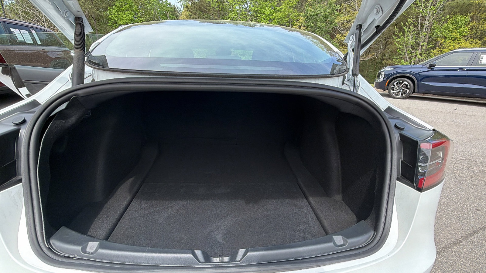 Used 2023 Tesla Model 3 Standard Range RWD image 13