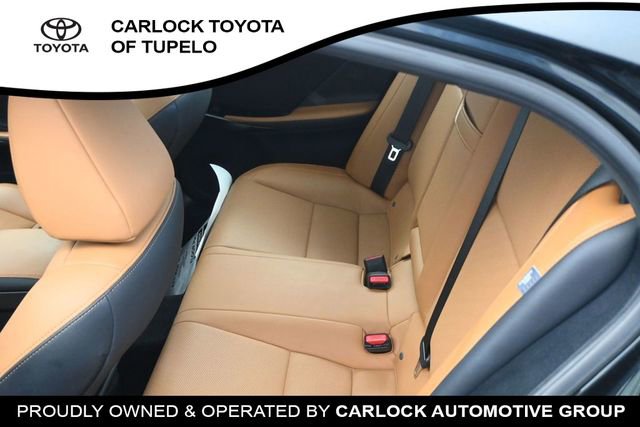 Used 2024 Lexus IS 300 w/ Comfort Package RWD image 31