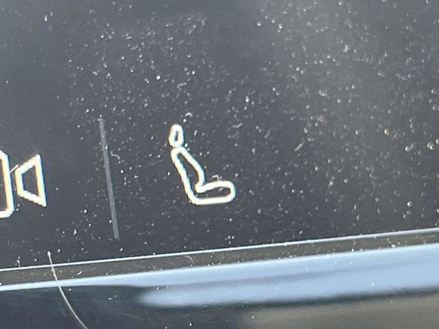 Used 2025 Volvo XC90 B5 Core image 30