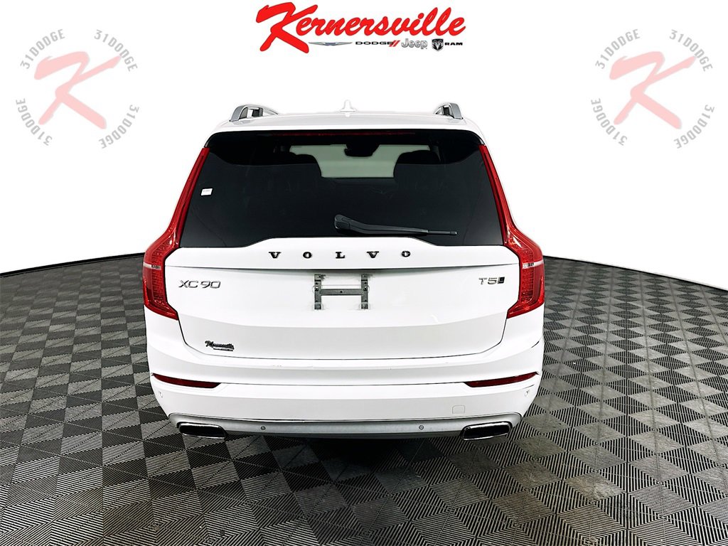 Used 2016 Volvo XC90 T5 Momentum image 6