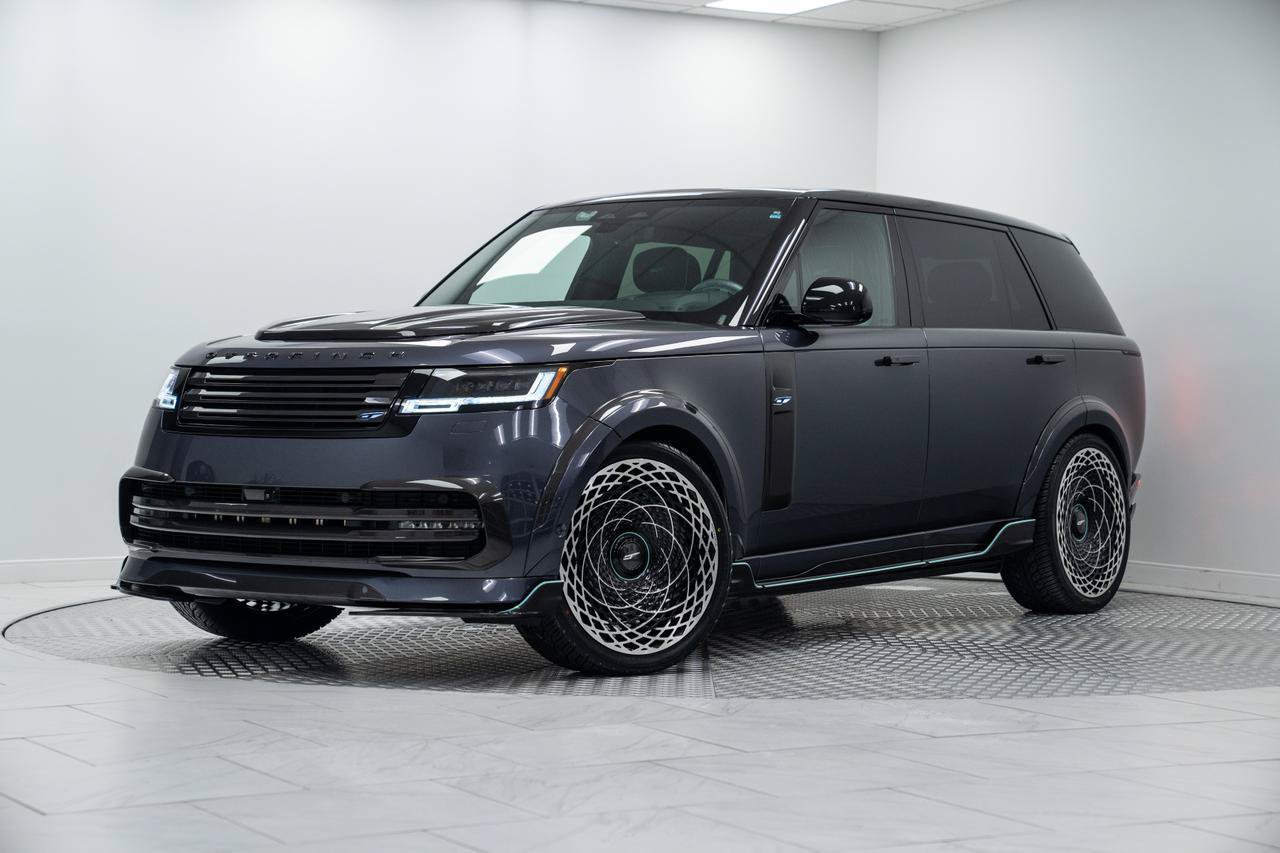Used 2025 Land Rover Range Rover Long Wheelbase Autobiography AWD/4WD image 1