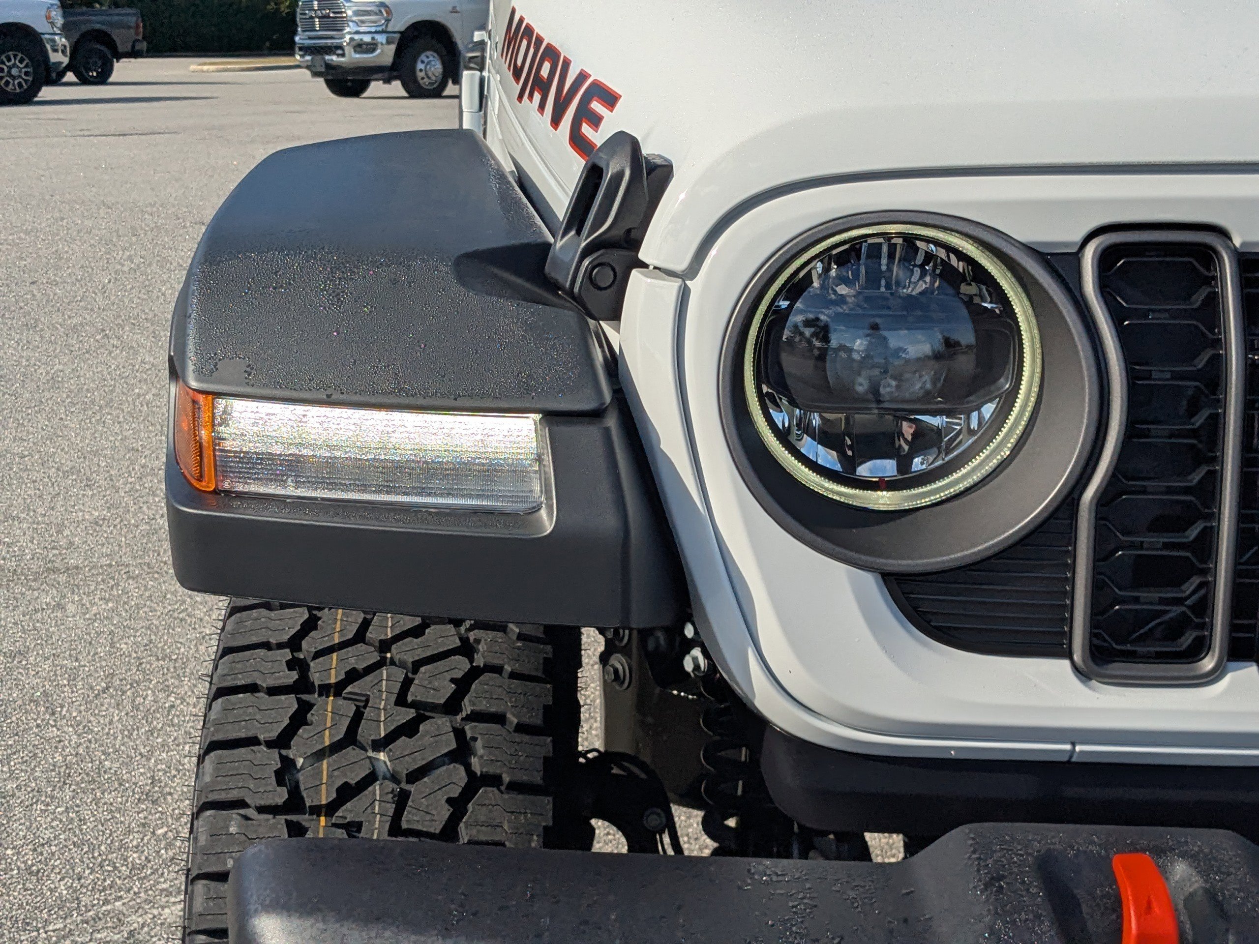 New 2026 Jeep Gladiator Mojave image 10