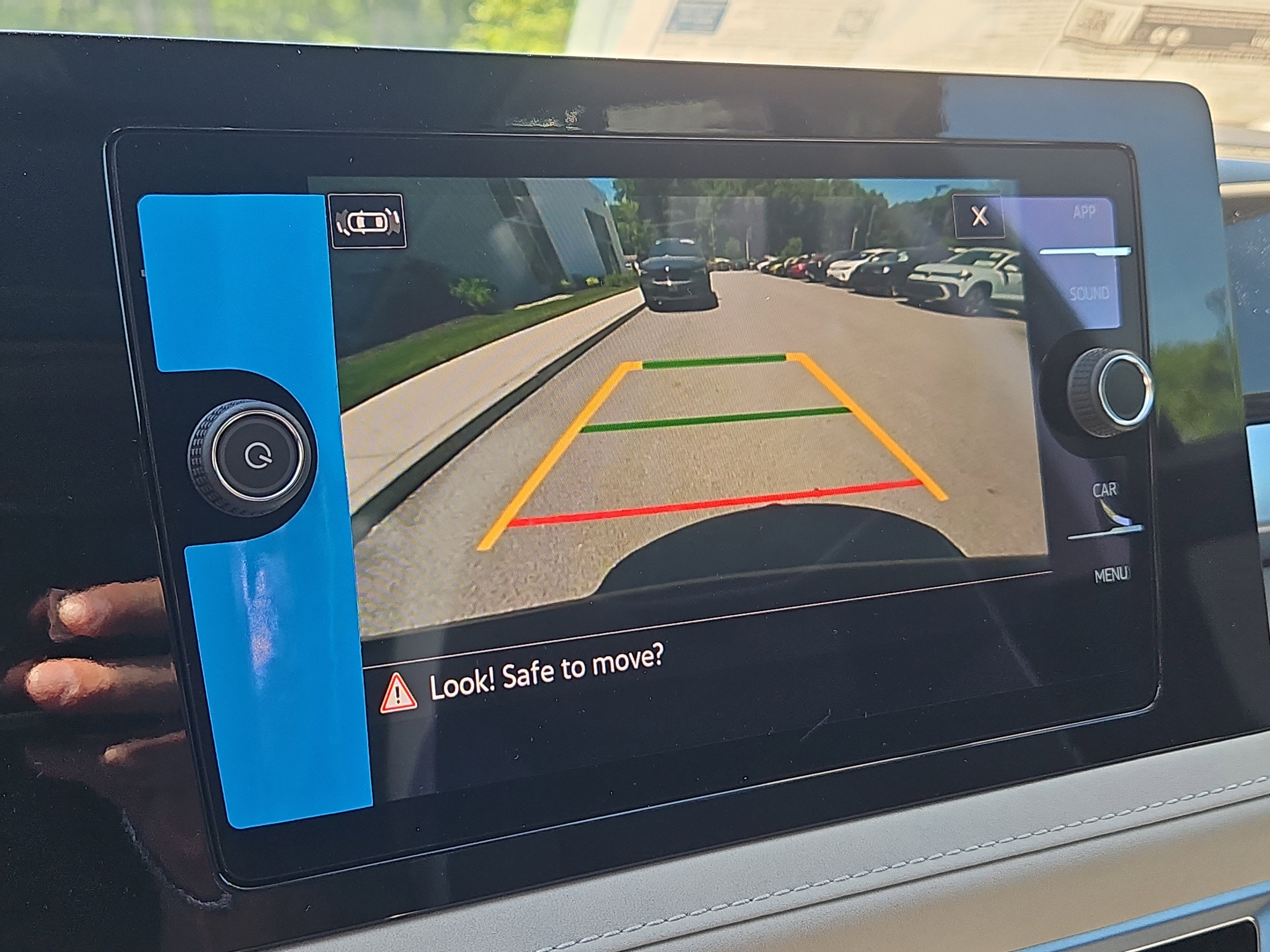 New 2026 Volkswagen Taos SE AWD/4WD image 8