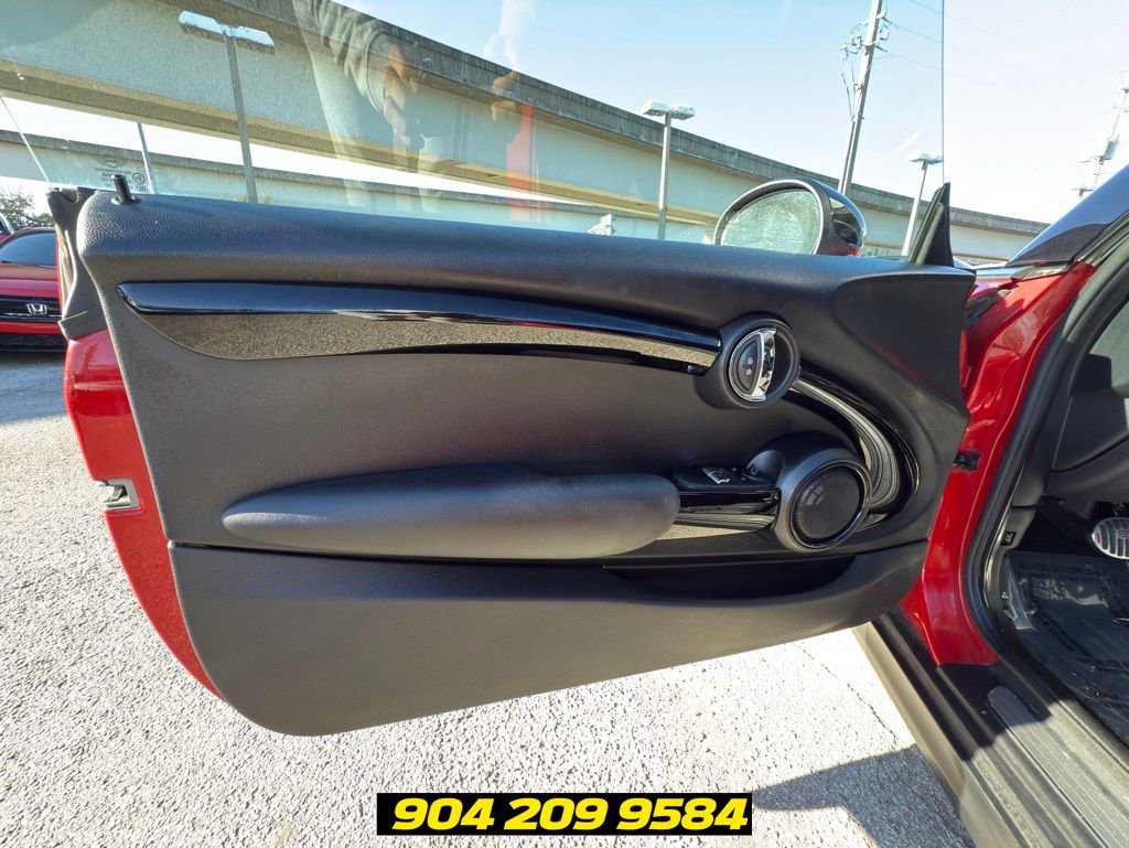 Used 2019 MINI Cooper S w/ Premium Package FWD image 28
