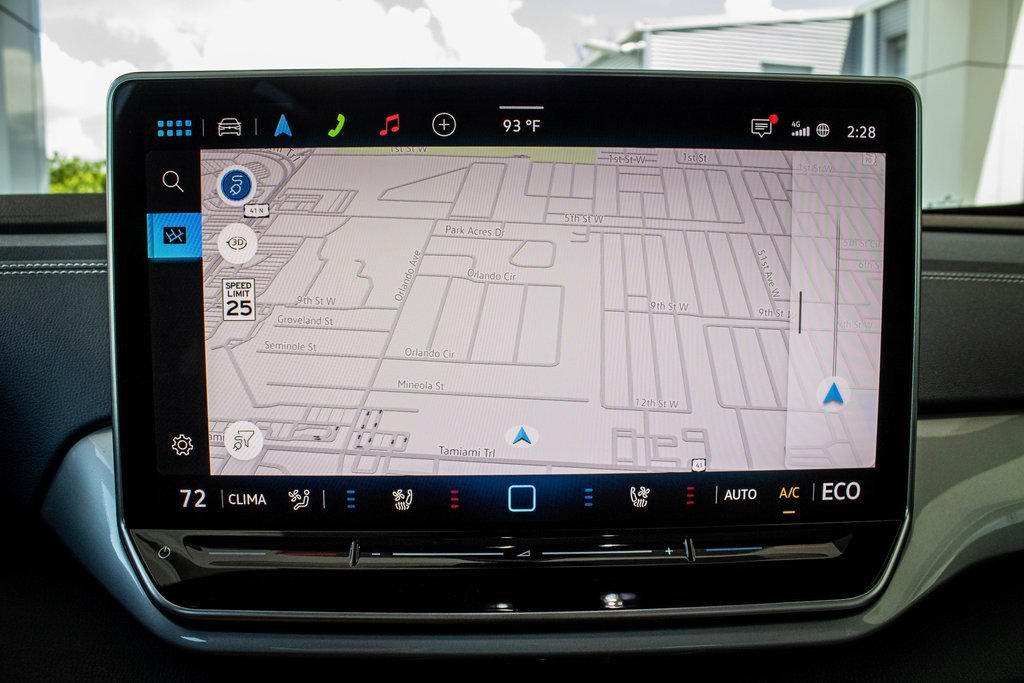 New 2025 Volkswagen ID.4 Pro S Plus image 4