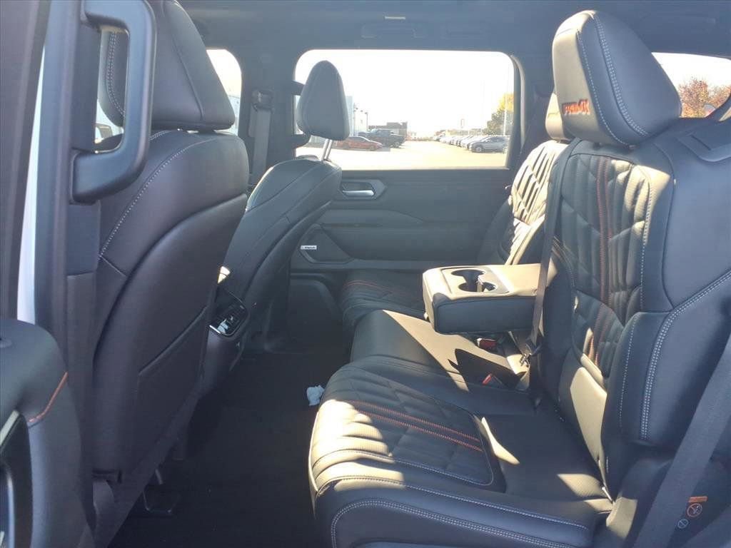 New 2026 Nissan Armada PRO-4X image 37