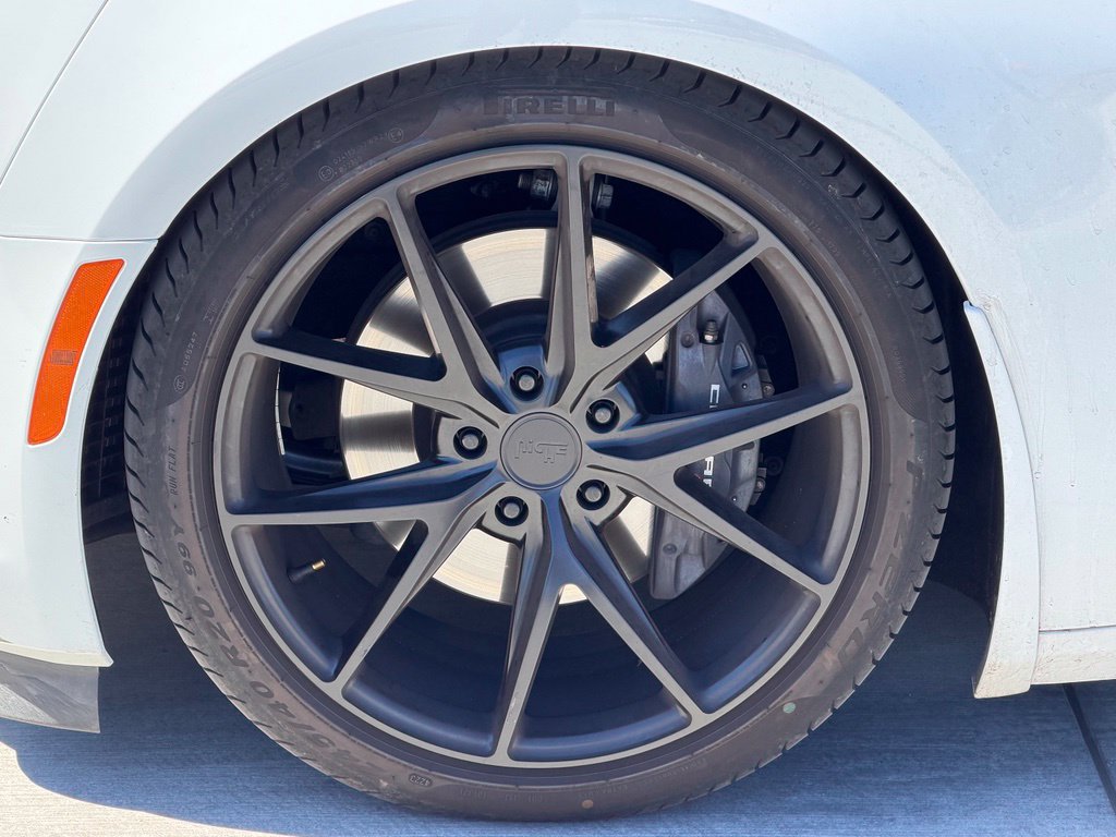 Used 2019 Chevrolet Camaro SS RWD image 11