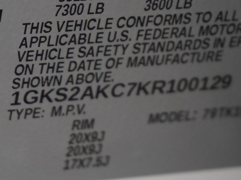 Used 2019 GMC Yukon SLE w/ SLE Value Package AWD/4WD image 29