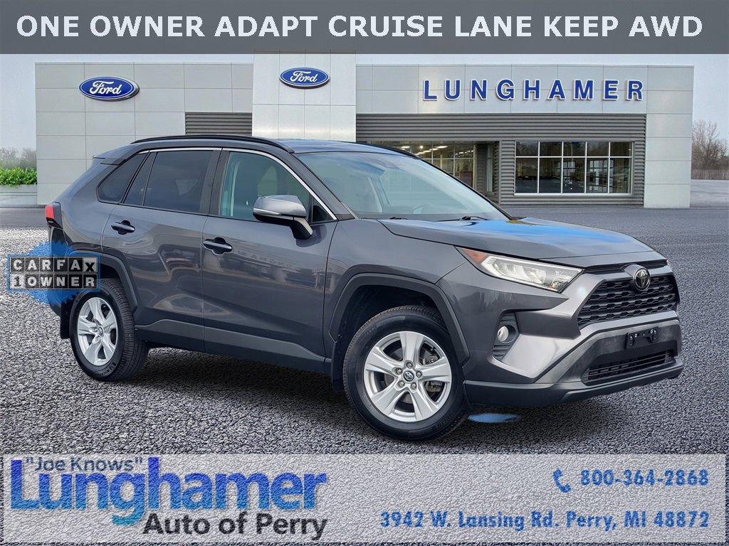 Used 2021 Toyota RAV4 XLE image 1