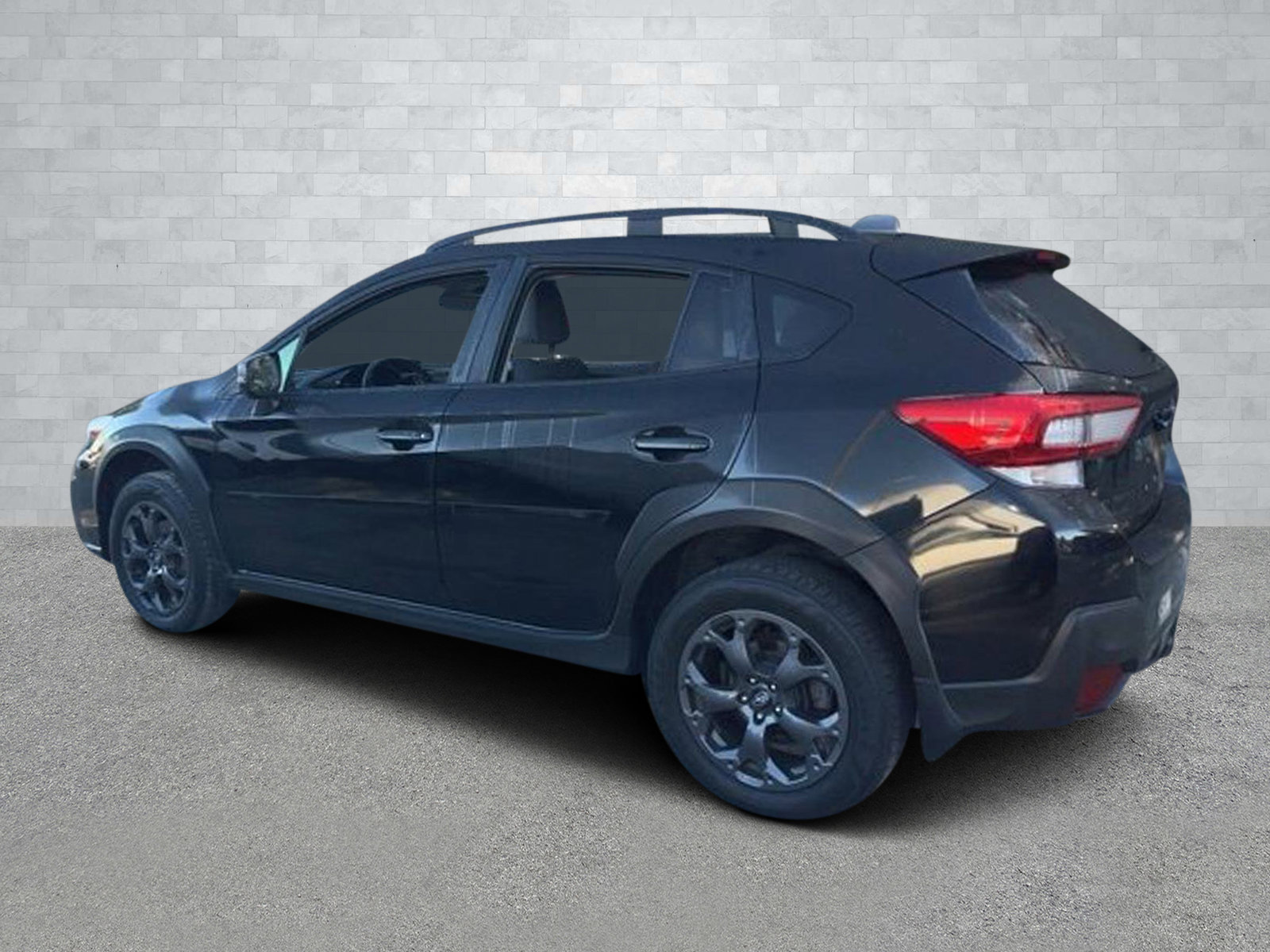 Used 2021 Subaru Crosstrek 2.5i Sport w/ Moonroof Package image 14