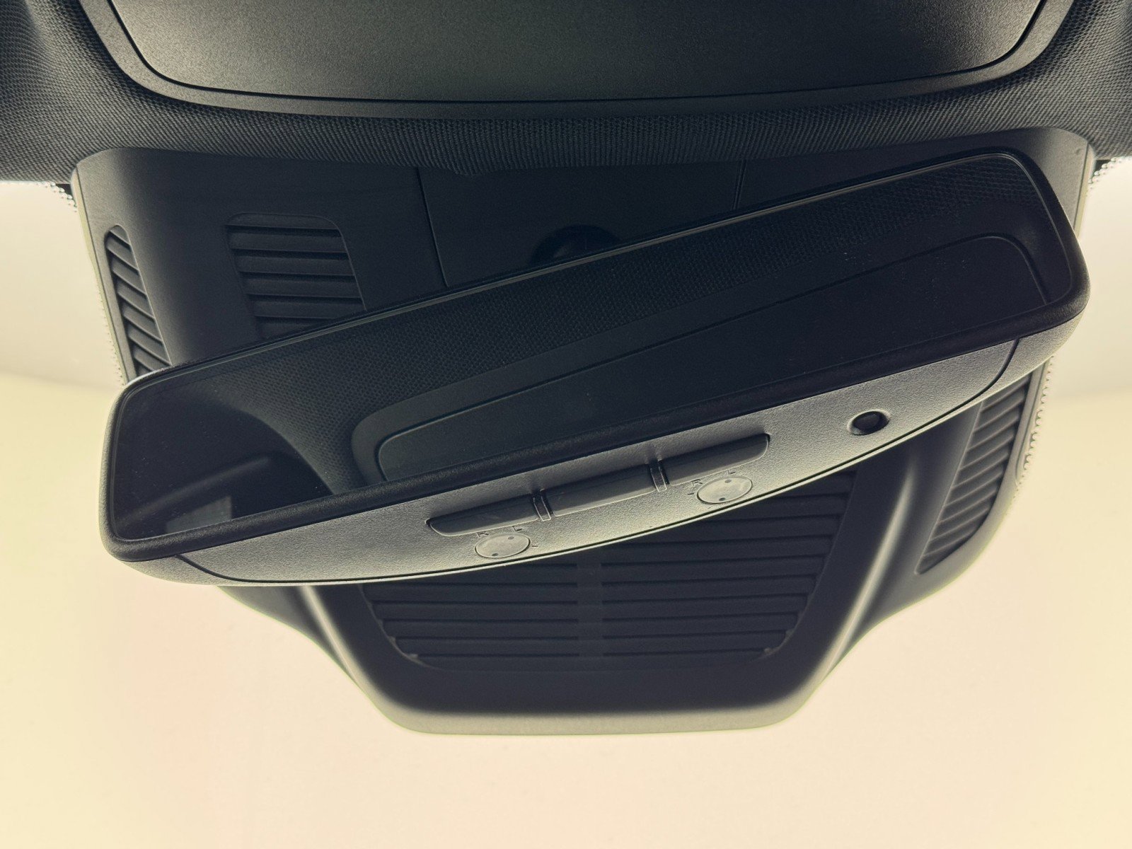 Used 2020 Mercedes-Benz CLA 250 image 35