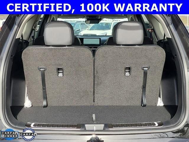 Certified 2025 Kia Sorento SX image 6