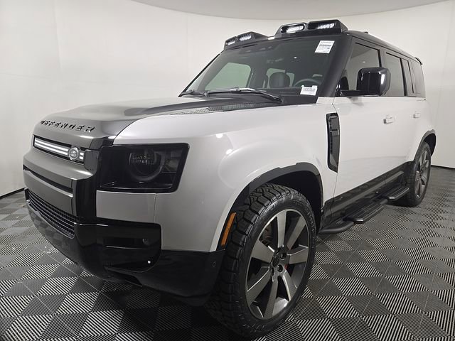 New 2026 Land Rover Defender 110 X video 2