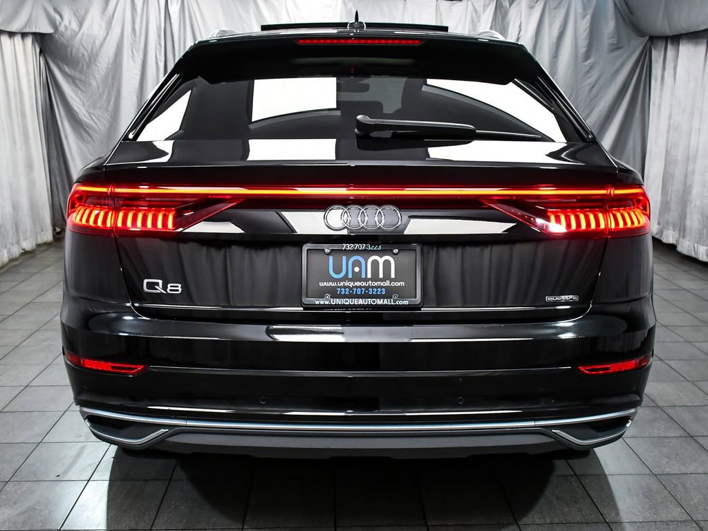 Used 2023 Audi Q8 Premium Plus w/ Premium Plus Package AWD/4WD image 5