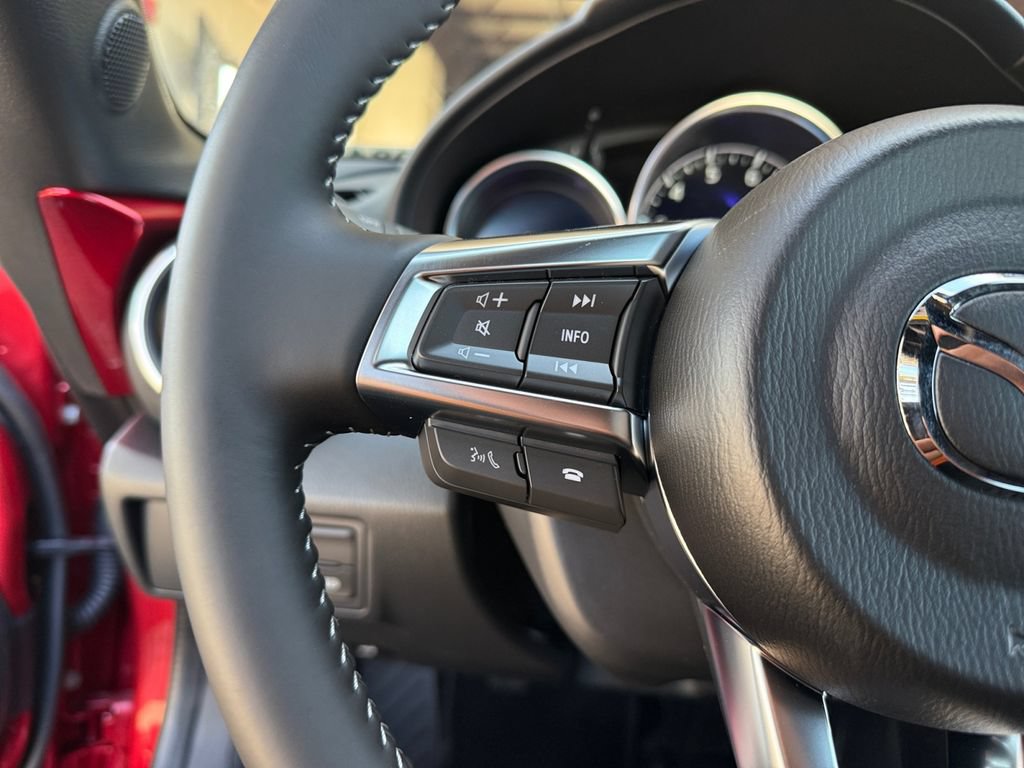 New 2026 MAZDA MX-5 Miata RF Grand Touring RWD image 22
