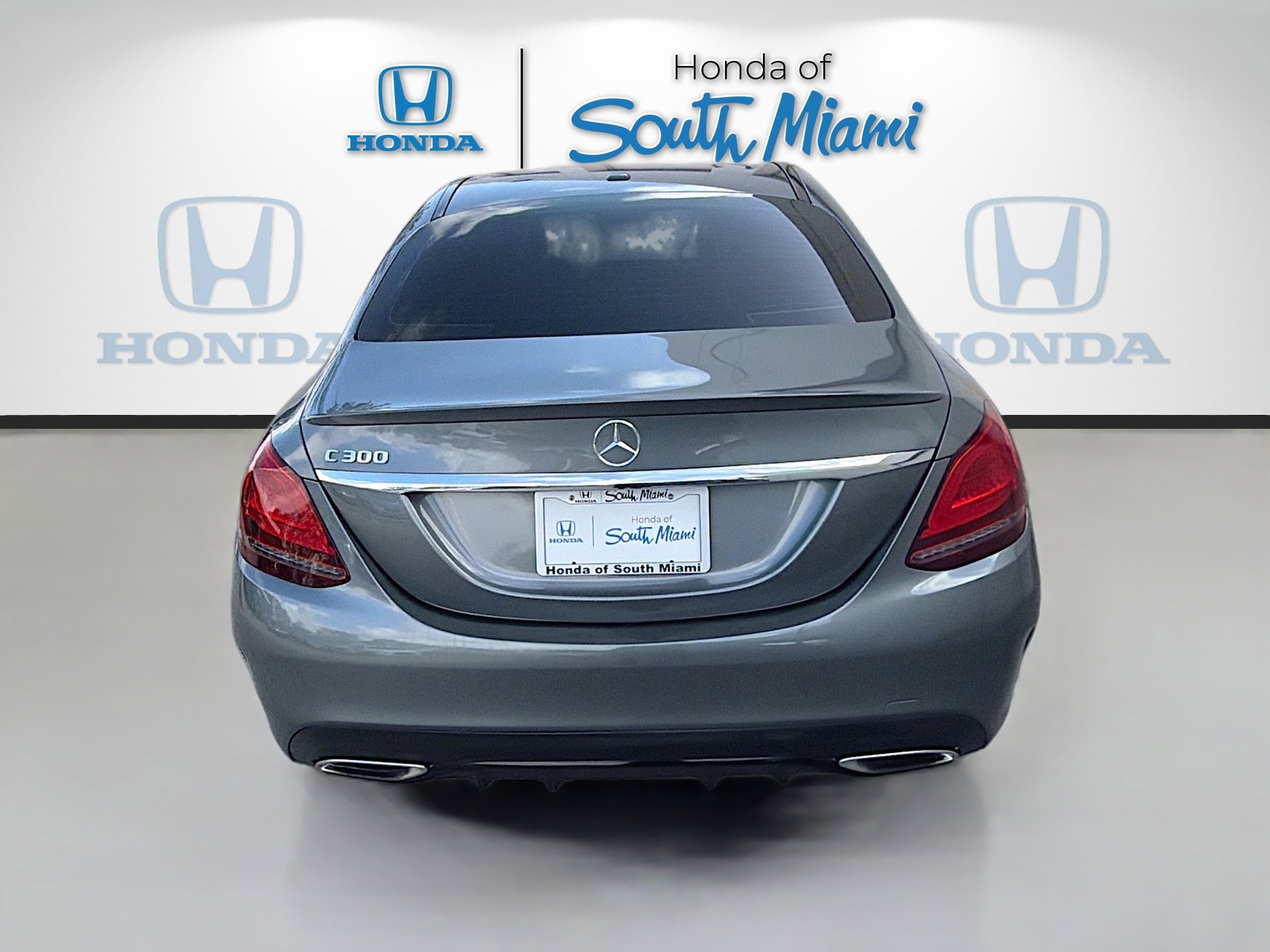 Used 2019 Mercedes-Benz C 300 Sedan image 6