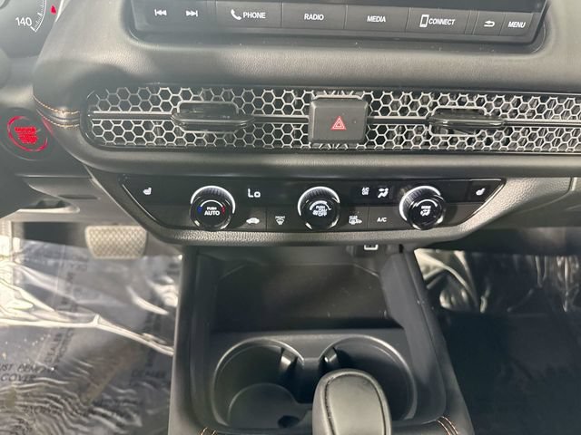 Certified 2025 Honda HR-V Sport image 9