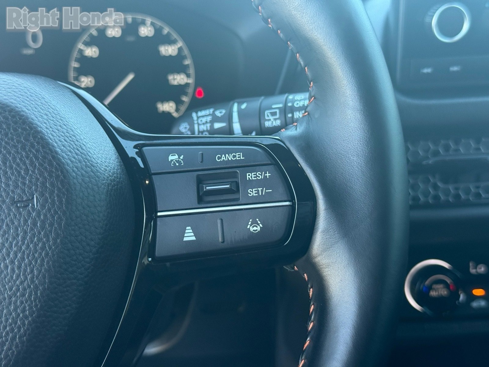 Certified 2025 Honda HR-V Sport image 18