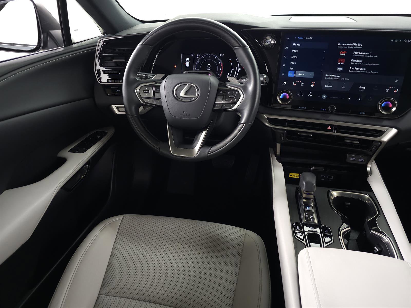 Certified 2023 Lexus RX 350 Premium w/ Accessory Package image 19