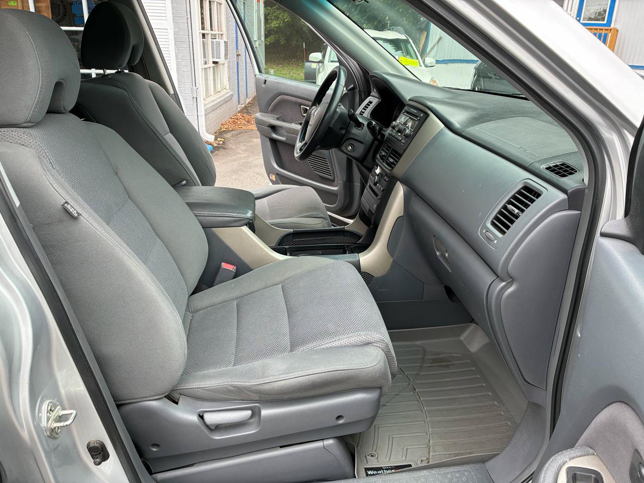 Used 2008 Honda Pilot SE image 17